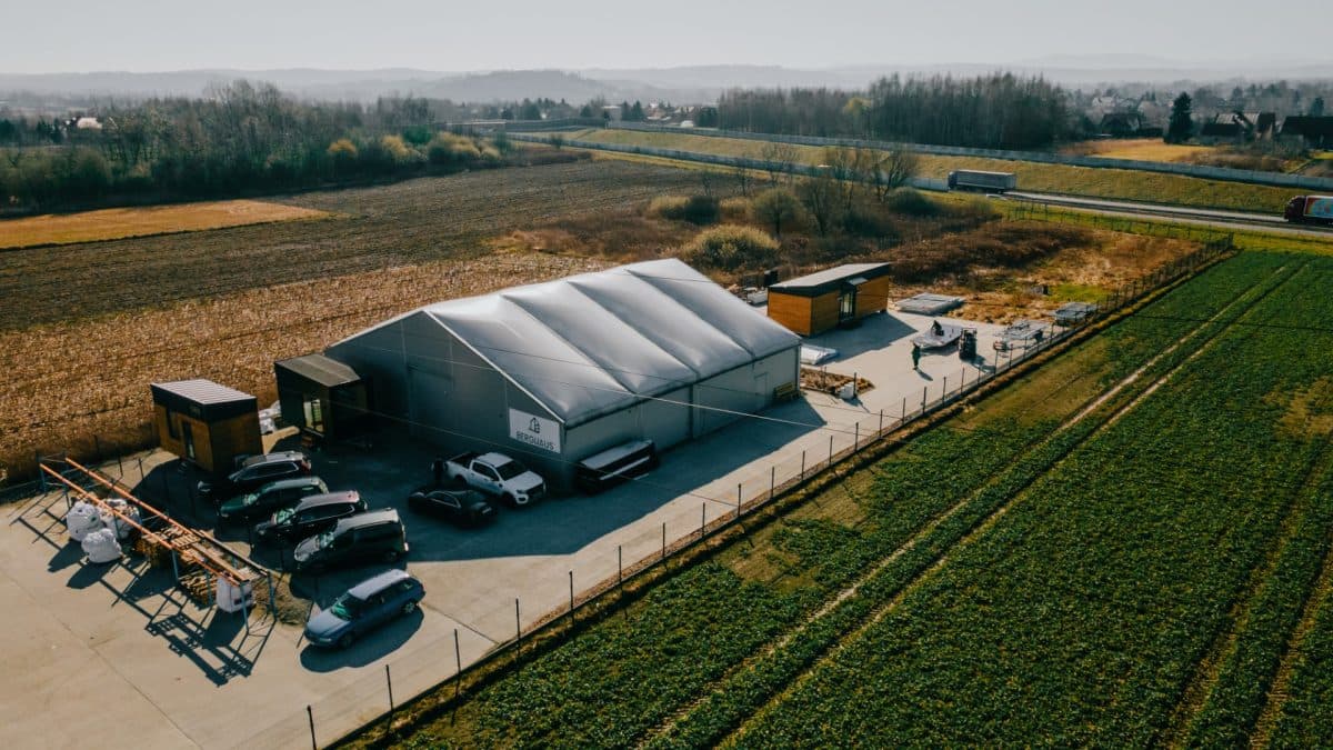 Flexi Office - Image 1